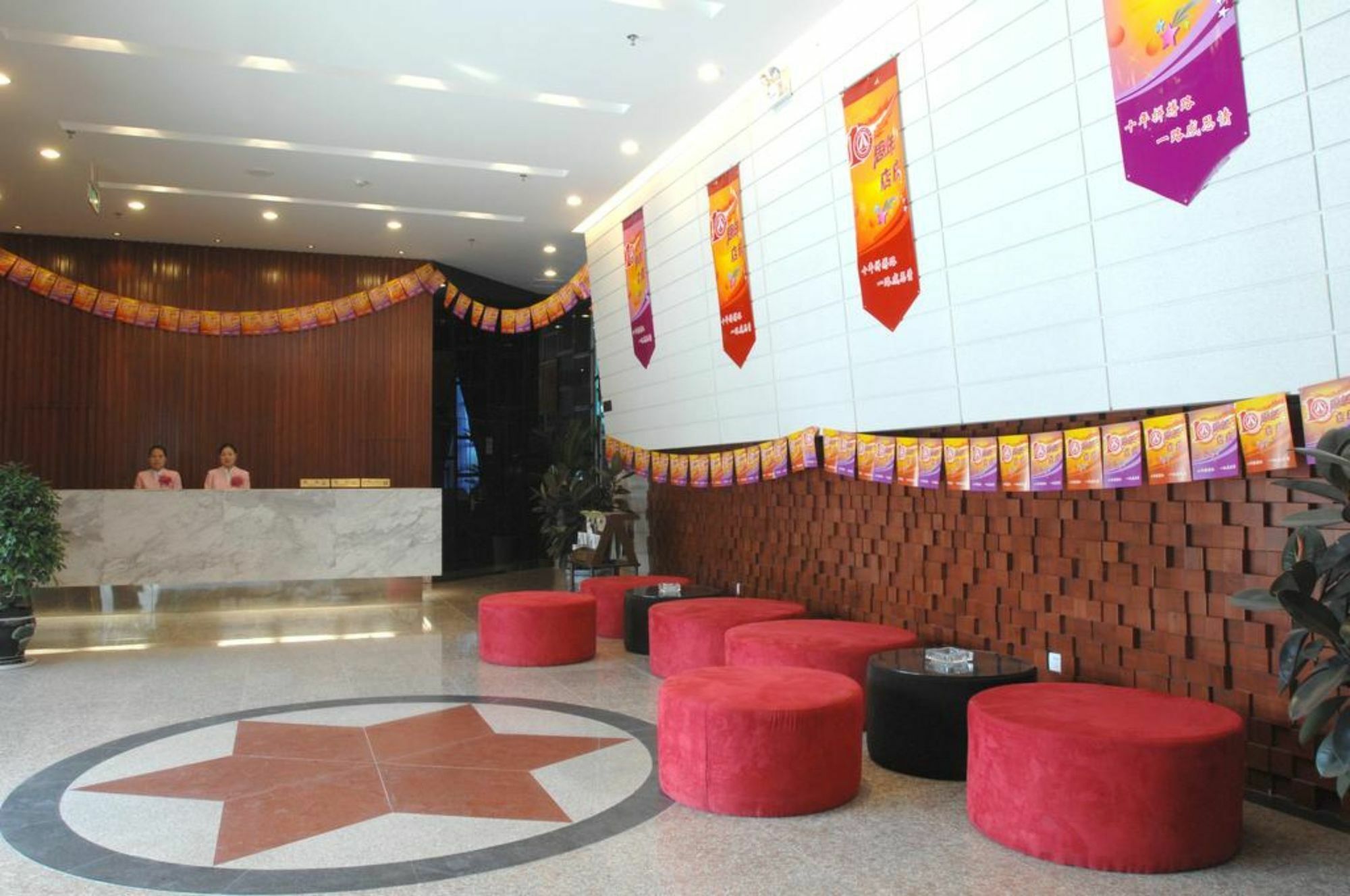 Luoyang Aviation E-Home Inn エクステリア 写真